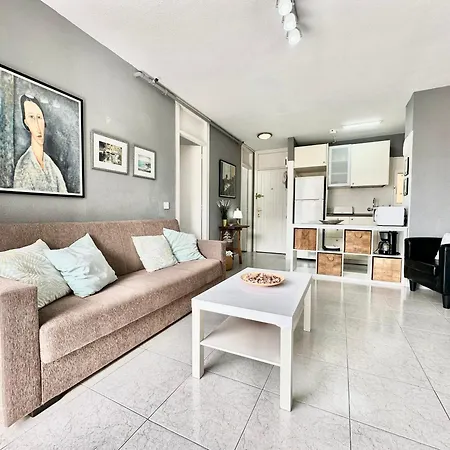 Playa De Americas - Torres De Yomely