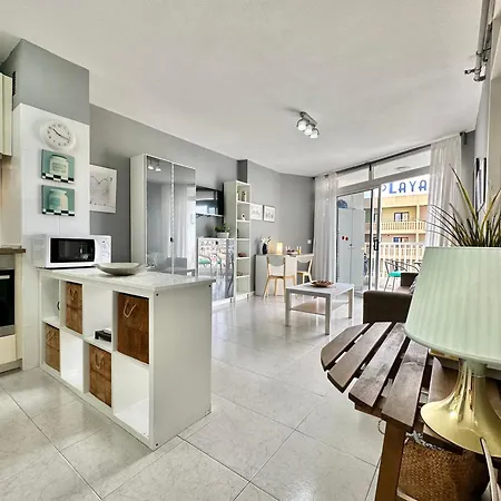 Playa De Americas - Torres De Yomely * Playa de las Americas (Tenerife)