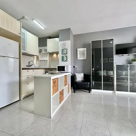 Apartment Playa De Americas - Torres De Yomely *