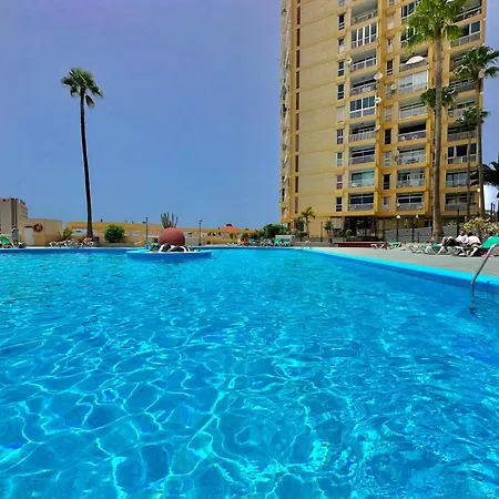 Playa De Americas - Torres De Yomely